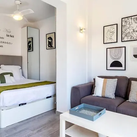 Pink Vistalegre Apartment